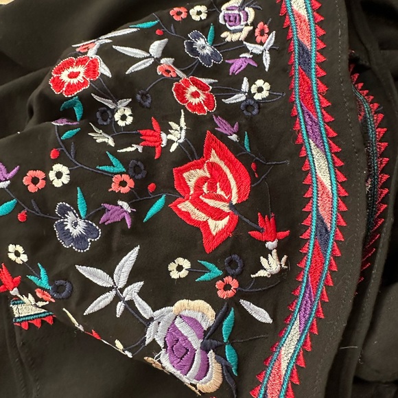 Parker Adelise Blouse in Black - Picture 7 of 7